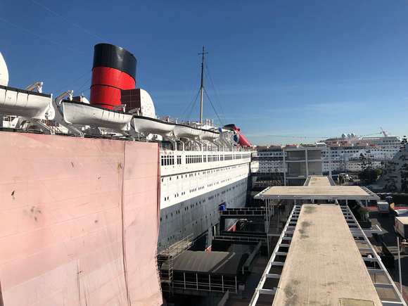 QUEEN MARY-103